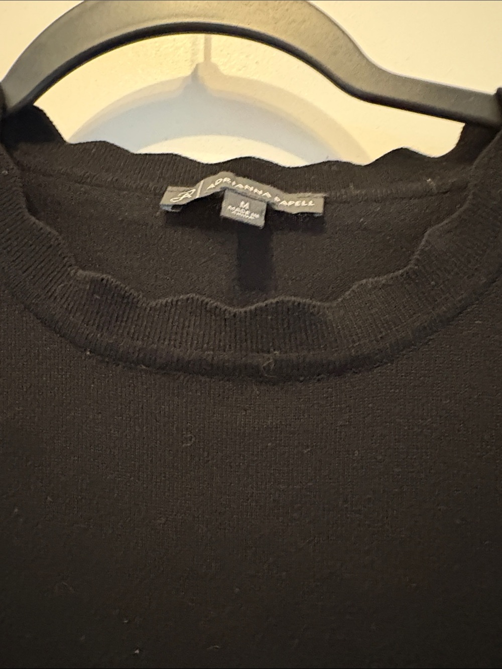 Adrianna Pappell Black Puff Sleeve Knit Top - Lightweight Sheer Sleeves Size M - Picture 4 of 5